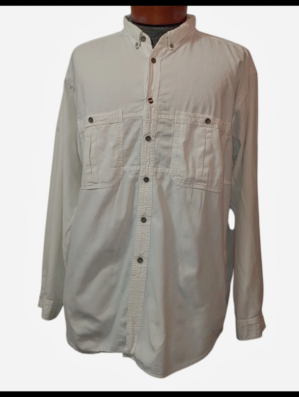 Pier Connection Light Cream Button-Up Shirt with Chest Pockets